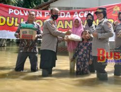 Polwan Polda Aceh Kembali Salurkan Bantuan untuk Korban Banjir