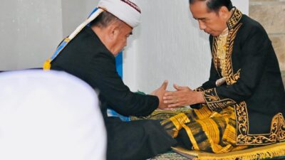 Awali Kunker, Presiden Ikuti Prosesi Penyematan Gelar Kesultanan Buton